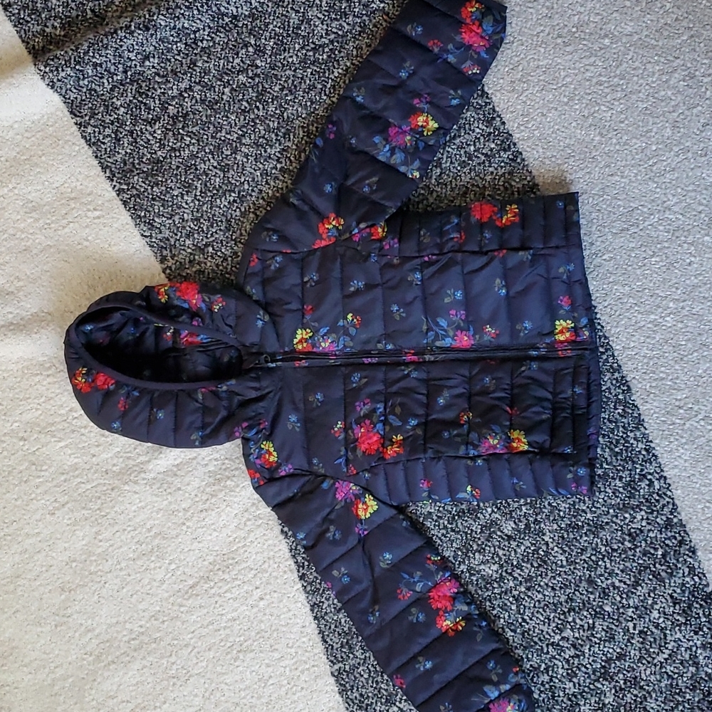 Gap kids lightweight puffer jacket